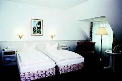 Messehotel Medici Отель Дюссельдорф