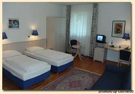 Messehotel Medici ホテル デュッセルドルフ